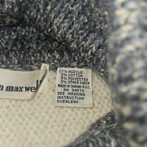 Vintage L Long Sleeve Oversized Sweater Turtleneck Cream Gray Snakeskin Ski - Picture 7 of 11